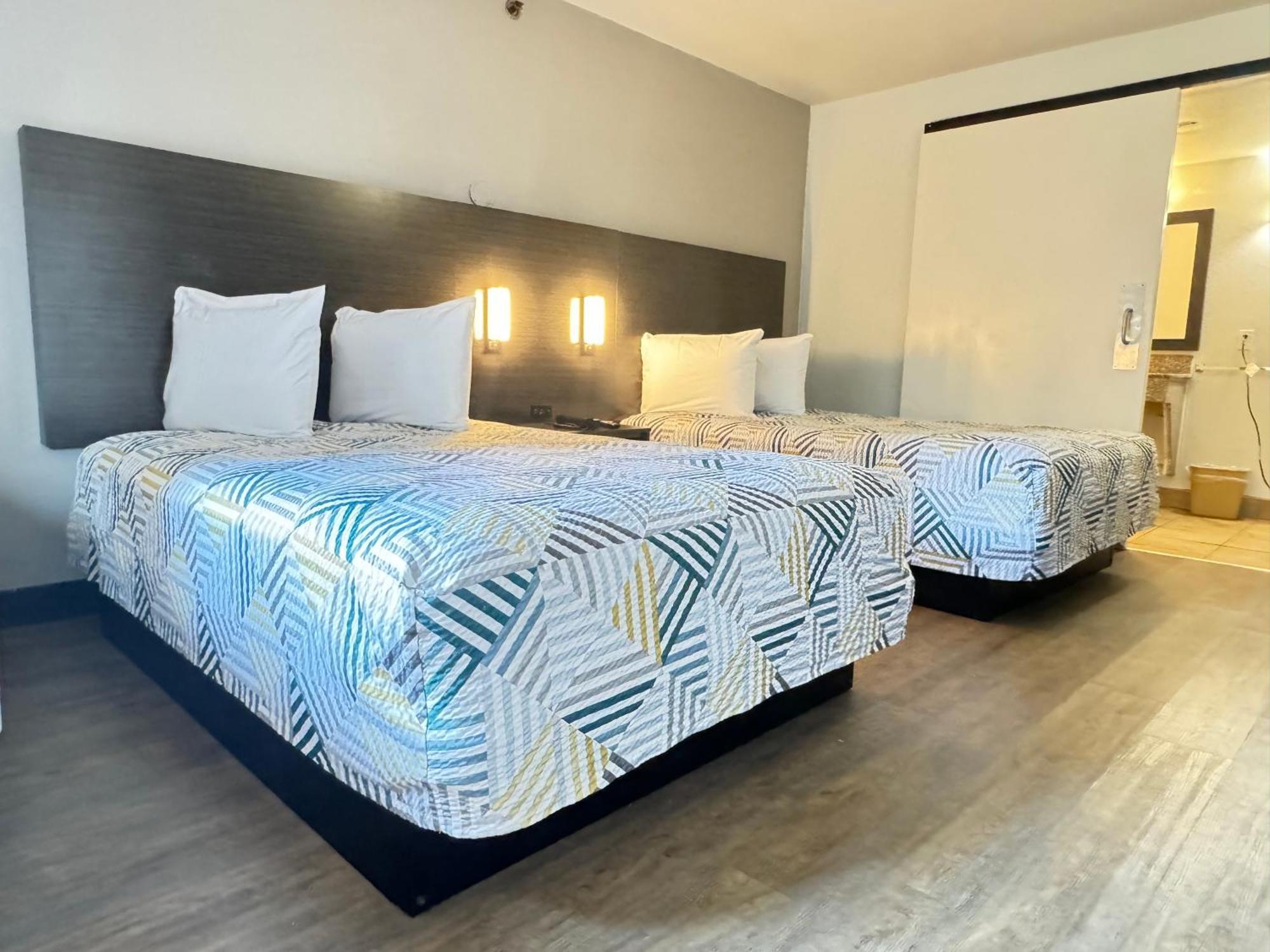Masters Inn Такер Экстерьер фото