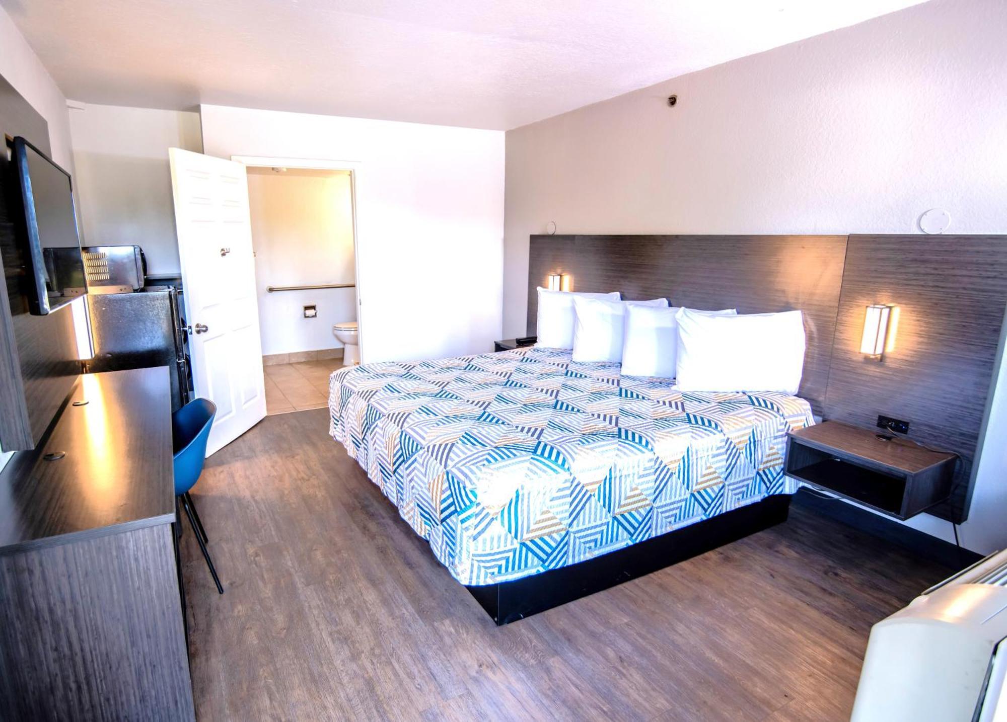 Masters Inn Такер Экстерьер фото
