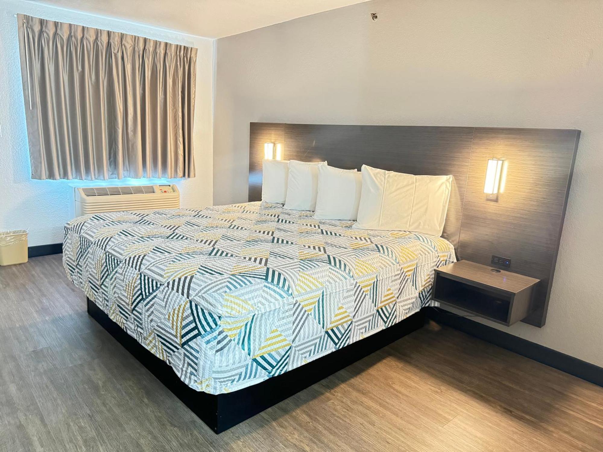 Masters Inn Такер Экстерьер фото